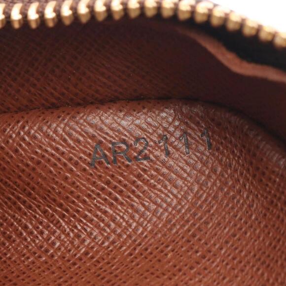 LOUIS VUITTON Brown Monogram Leather Shoulder Bag - Picture 6 of 15